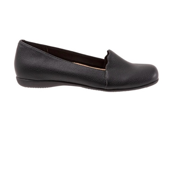 Trotter’s Elegant Black Women's Loafers Size 6.5 Wide - Picture 2 of 16